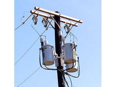 Transformador montado en poste CSP para servicios públicos